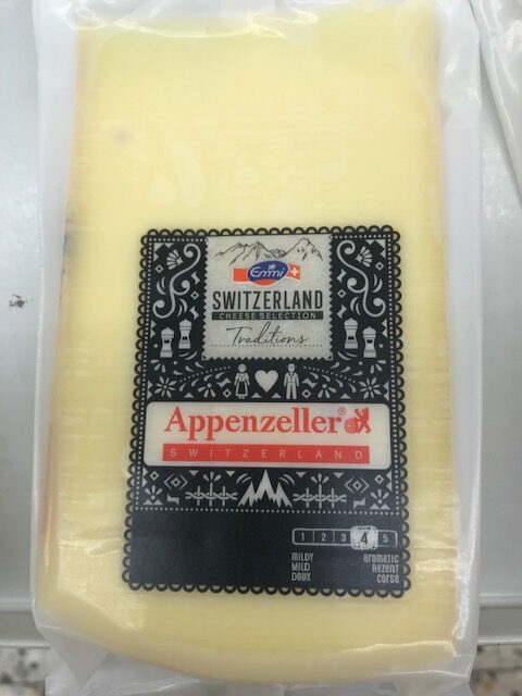15-Apppenzellerport1-rotated-1.jpg